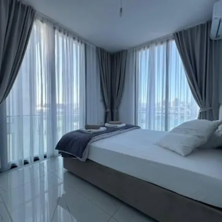 Apartament Suncity 23, Spacious 2-bedroom, 1 -bathroom Luxury By Myguest Cyprus *