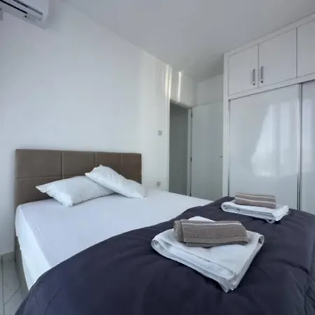 Suncity 23, Spacious 2-bedroom, 1 -bathroom Luxury By Myguest Cyprus Apartament